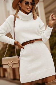 Knitwear dress with belt